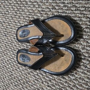 Women's BOC flip-flops Size 7